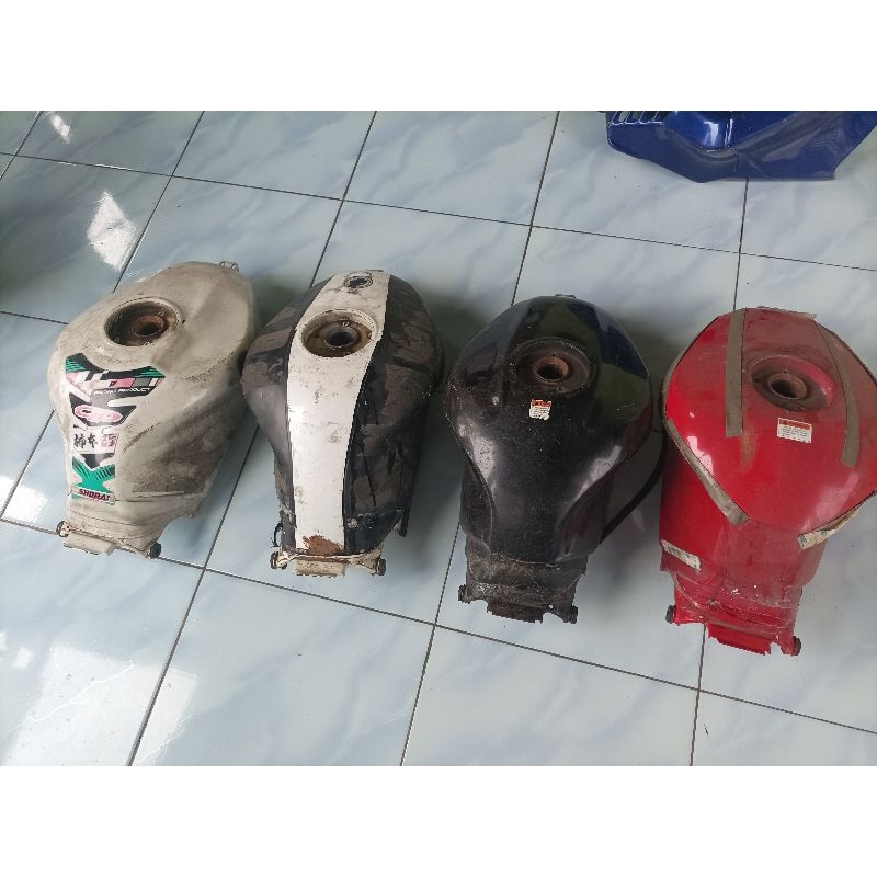 Tangki tengki bensin r15 v2 original copotan