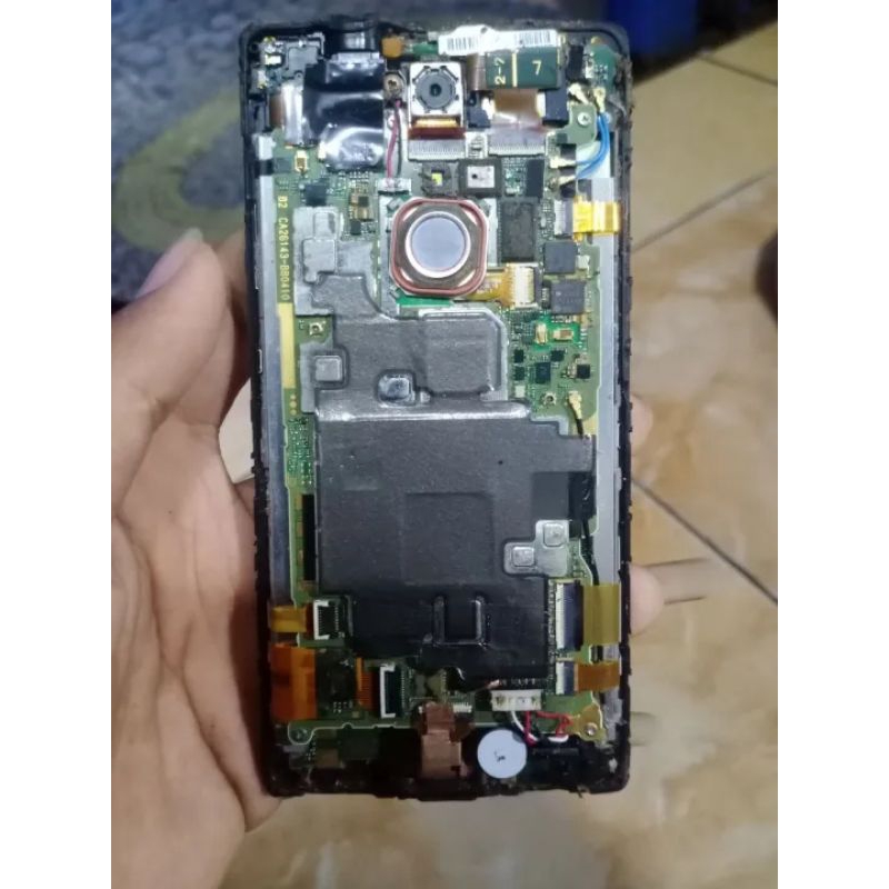 MESIN HP FUJITSU ARROWS NX F 01F MESIN NORMAL UDAH TESTED
