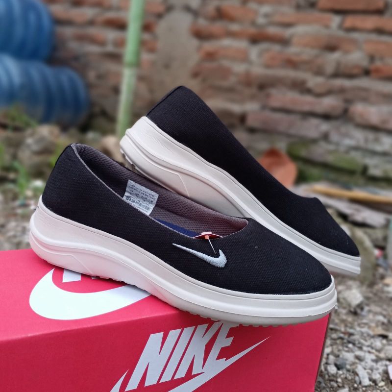 (COD) ORIGINAL SEPATU NIKE SLIP ON BALLERINA WANITA FREE KAOS KAKI BLACK / SEPATU BALET SLOP SLIP ON
