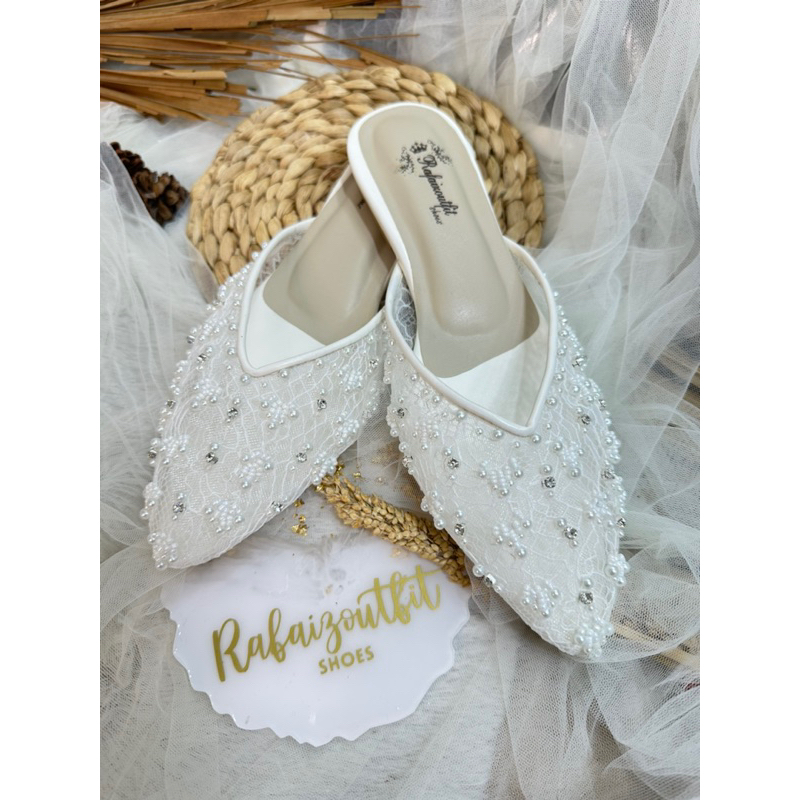 Flatshoes wanita Marisa putih