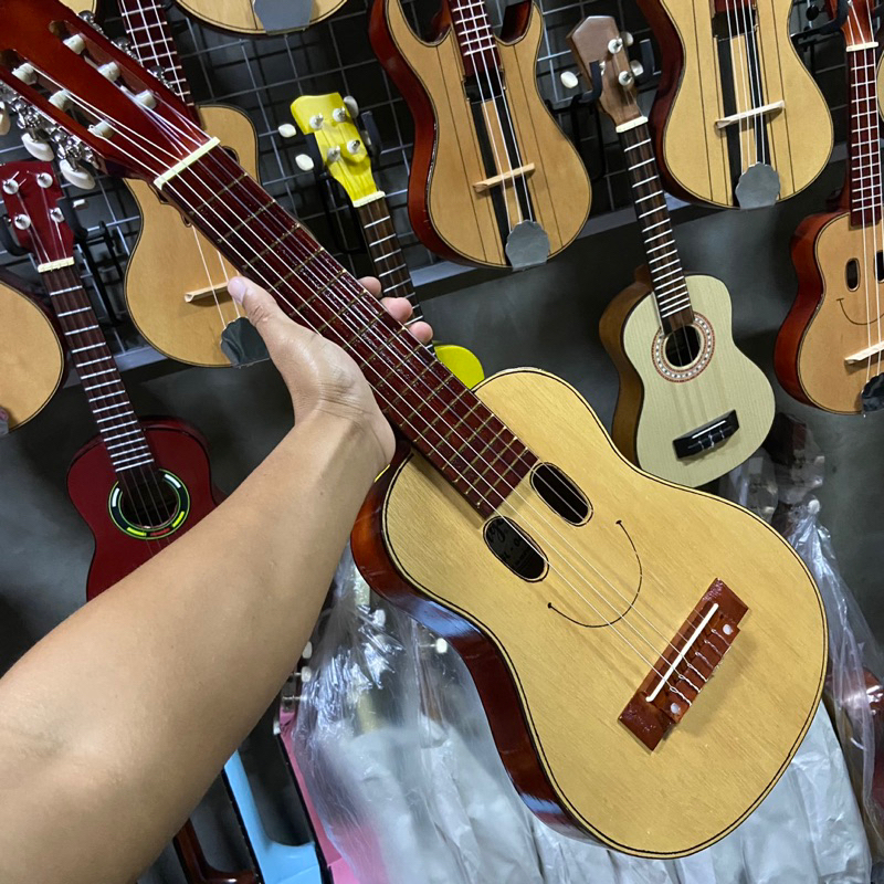 Gitarmini gitarlele gitarjunior senar nilon motif bonus