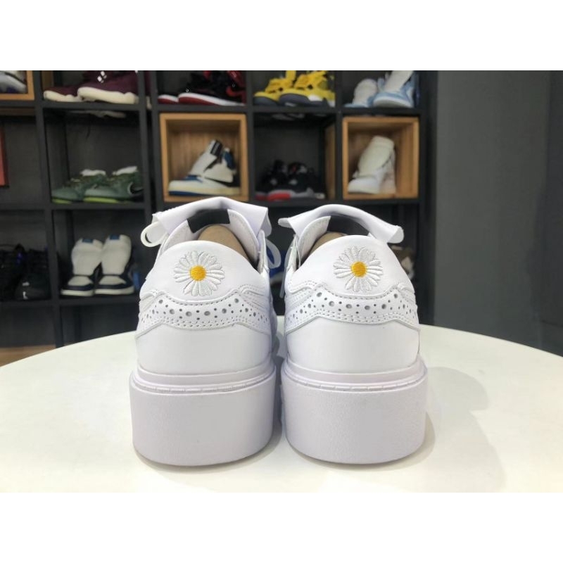 PEACEMINUSONE x Nike Kwondo GDragon Full White