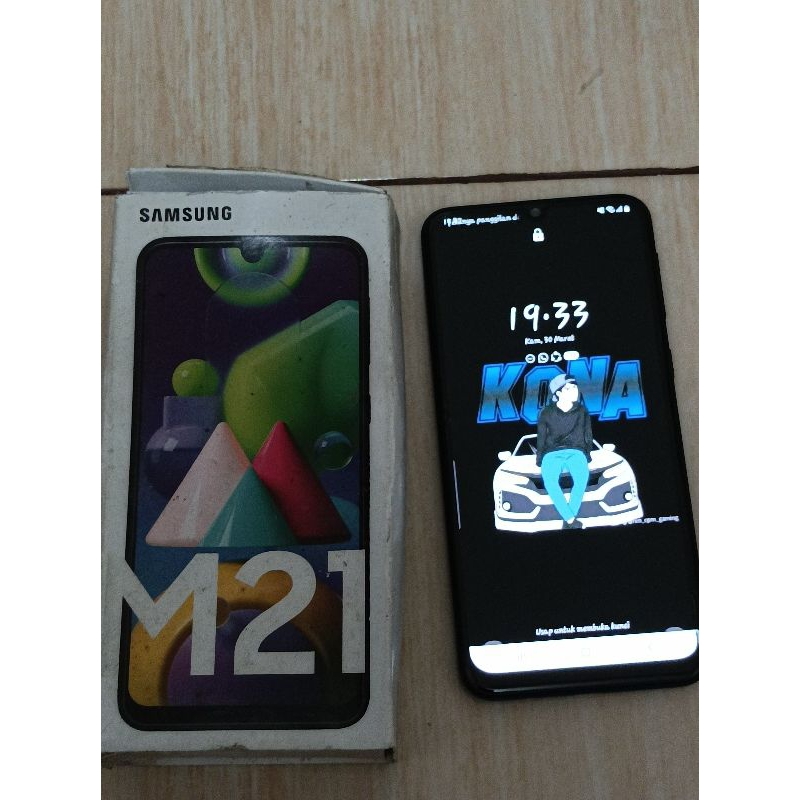 Samsung second M21