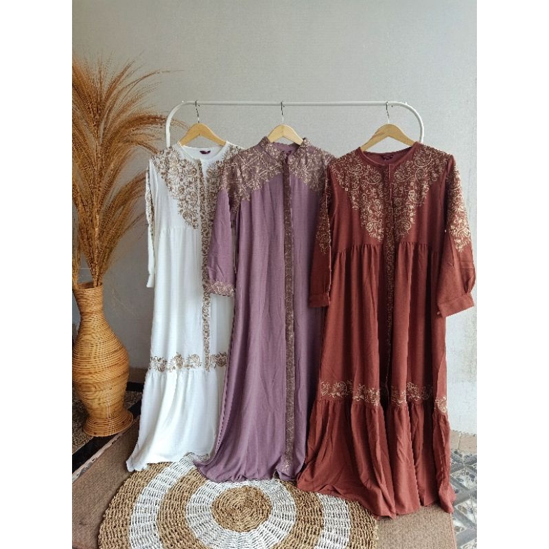 Drisa Gamis Raya Bordir Crinkle (Busui Friendly)