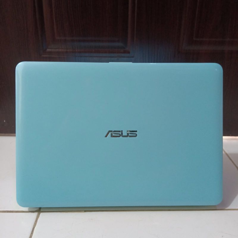 Laptop Asus intel Celeron Windows 10 Layar 14inch office lengkap ( word, excell, power poin, dll )siap pakai