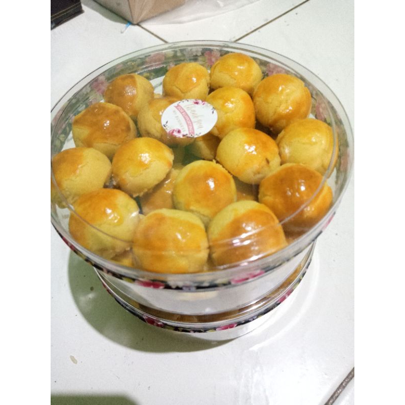 

nastar gold / nastar glowing premium 500 gram jos