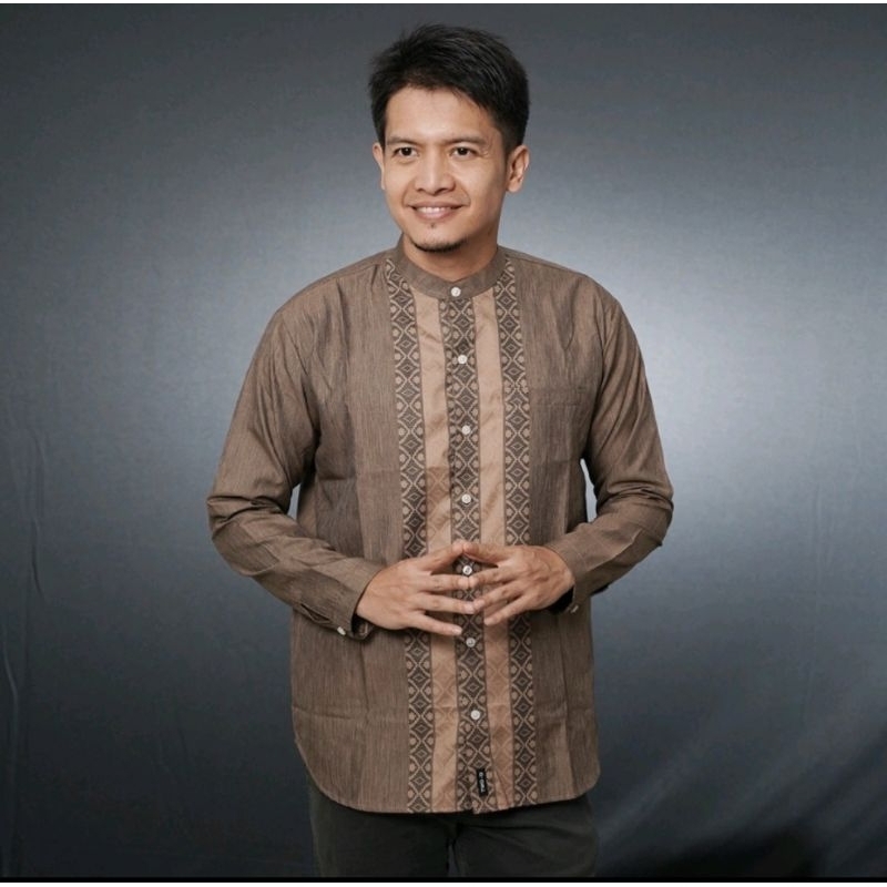 Koko TWO-D by Dhini aminarti warna coklat