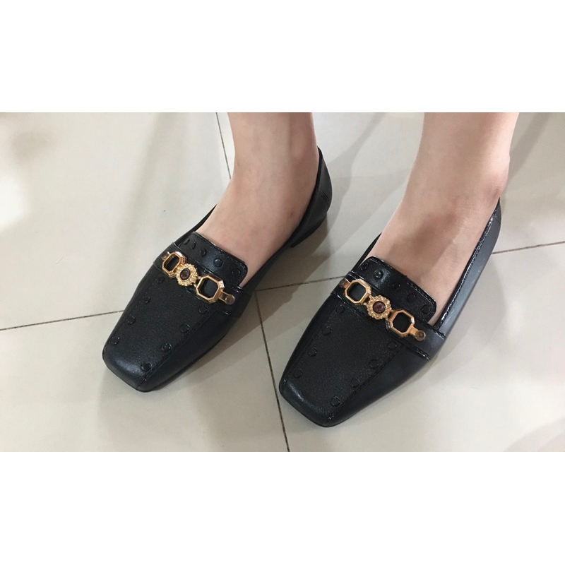 Sepatu Flat Wanita / Sepatu Loafers Wanita / Sepatu Kerja Wanita