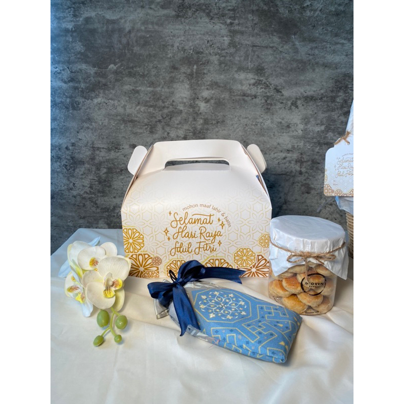 

rayya series 1 hampers