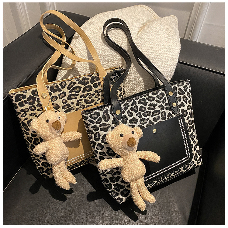 Funatic Tote Bag Wanita Leopard Import Model Kekinian Fashion Korea FA1109