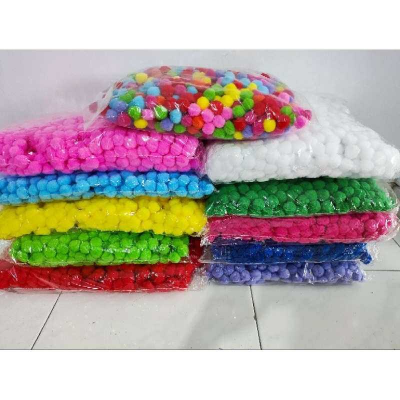 POM POM 25 MM MIX WARNA ( ISI:-/+1000pcs )