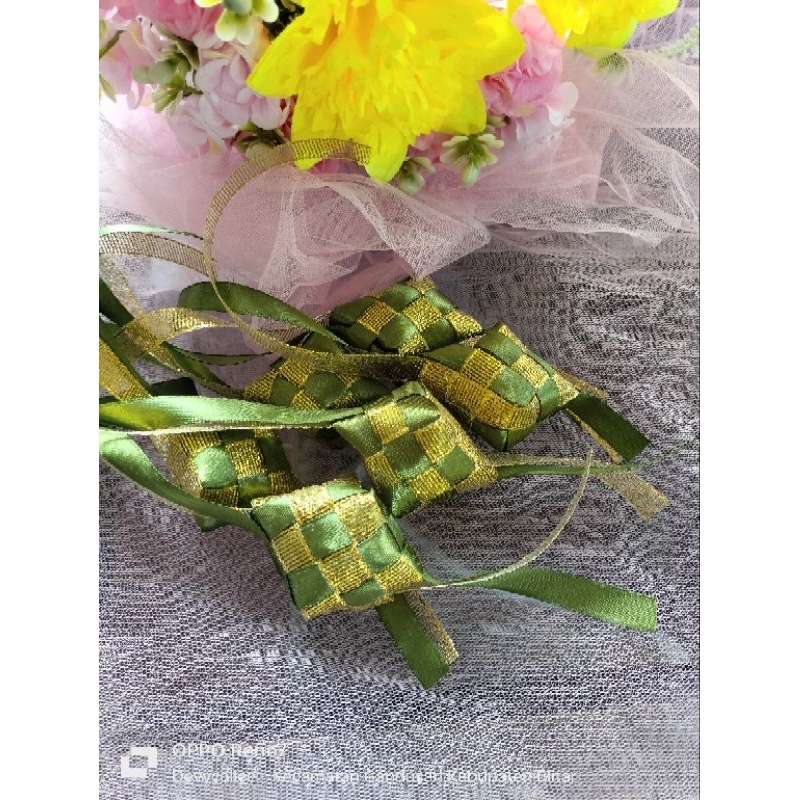 

Ketupat mini/Hiasan idul Fitri /Hiasan parcel/ketupat lebaran hiasan hampers (PO 1_2hari)
