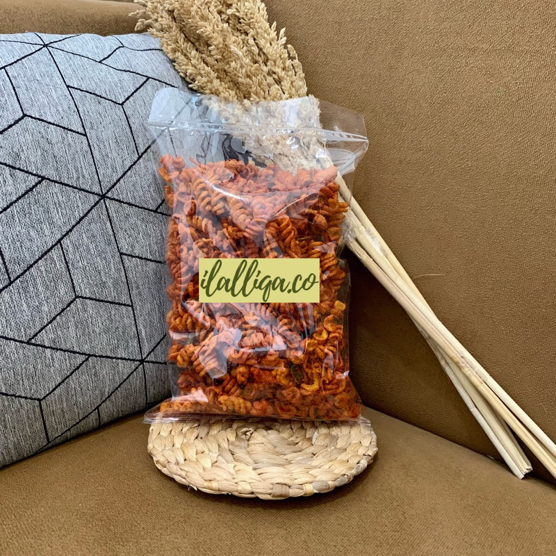 

250gr SNACK makaroni/macaroni SPIRAL bantet pedas daun jeruk