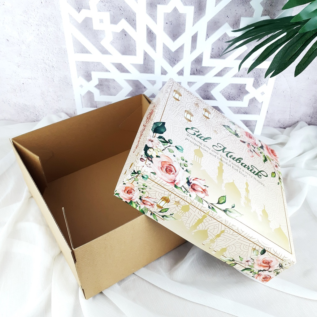 

Kotak Kue Lebaran Box Paking Hampers Uk 25x25x13cm Dus Packaging Snack Kemasan Parcell Bolu Cookies Hari Raya Idul Fitri