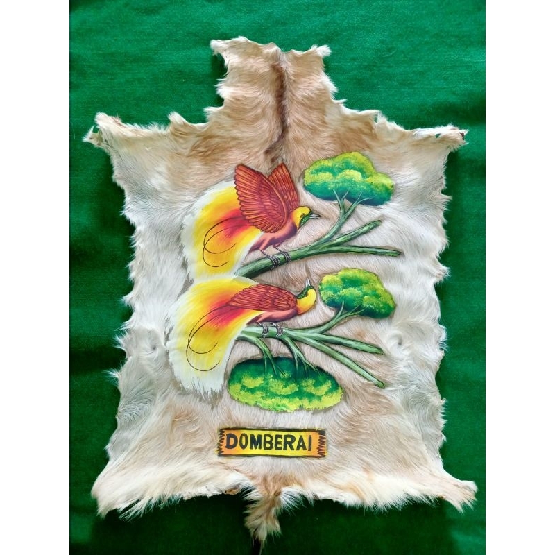 LUKISAN CENDRAWASIH HIASAN DINDING DARI KULIT KAMBING LEMBARAN(COSTUM)