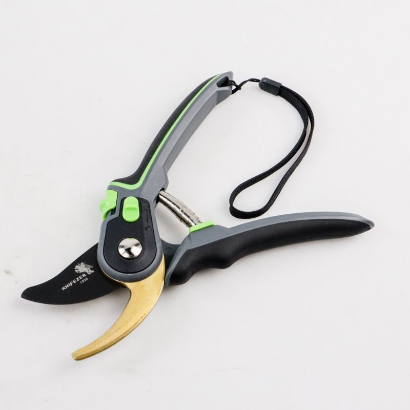 Pruning Shears Gunting Dahan Bunga Ranting Stek Alat Potong Dahan Garden Scissors Gunting (Gagang hijau hitam )