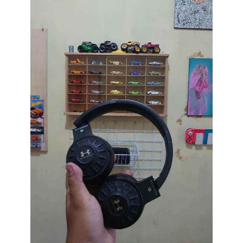 HEADPHONE BLUETOOTH UNDER ARMOUR WIRELESS BEKAS