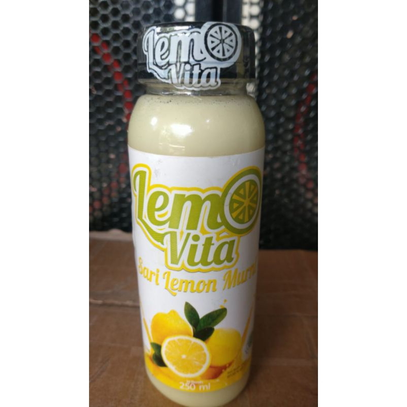 

sari lemon murni halal lemovita 250ml-,500ml