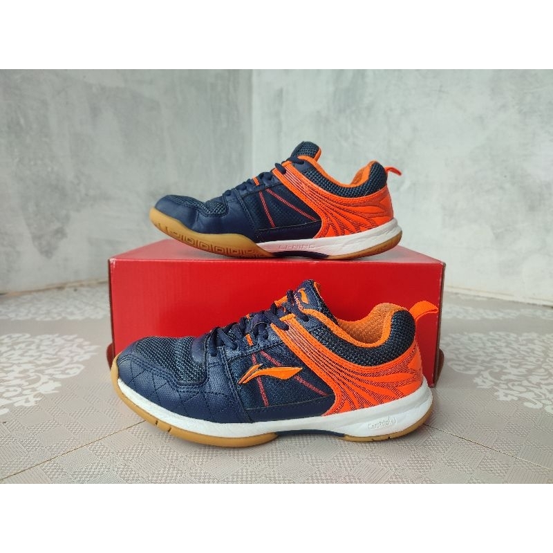 Sepatu Badminton Lining Attack G6