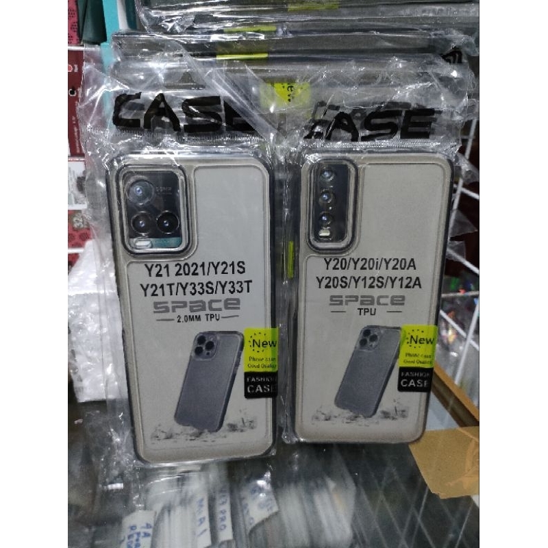 Softcase Vivo Y20 Y20I Y20S Y20SG Y12S Y12A Y15S Y10 Y01 Y21 Y33T Y21S Y21A Y21T Y33S Y51 Y53S Y51A V2030 Y30 Y50 Y30i Y50i Y91 Y95 Y93 Y35 Y22 Y17 Y15 Y12i Lubang 4 Y02T Y02 V25 Y16 V27 Y36 Y17S Silikon Casing Case Clear Hitam Transparan Pelindung Camera