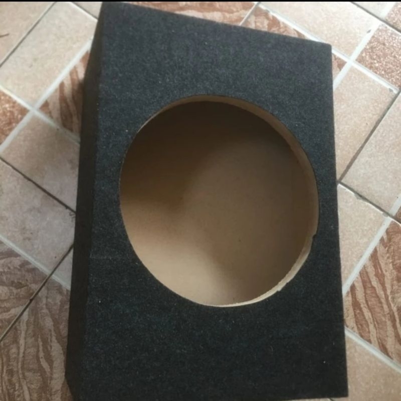 Box Speaker Subwoofer 12 inch Avanza