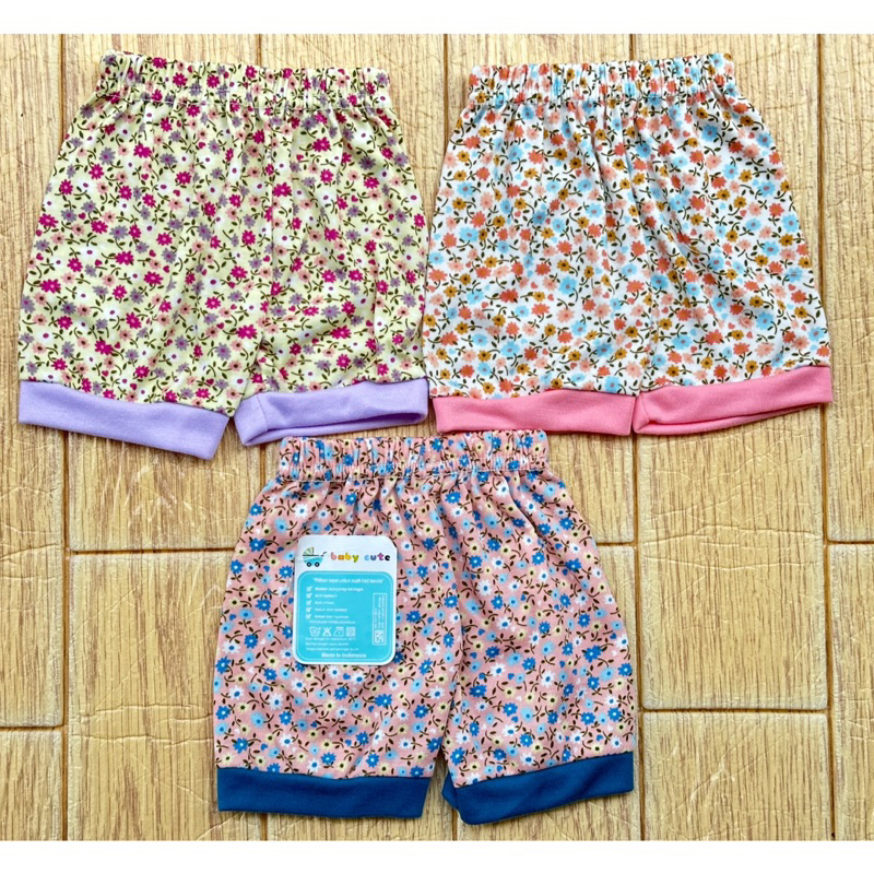 Celana Pendek Bayi Motif Newborn per 3pcs SNI