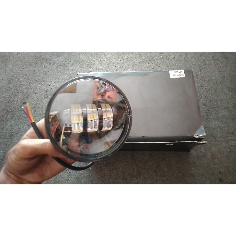 daymaker C70 3 LED  lampu daymaker c70 3 LED 2 model warna putih kuning lampu daymaker handlamp c70 