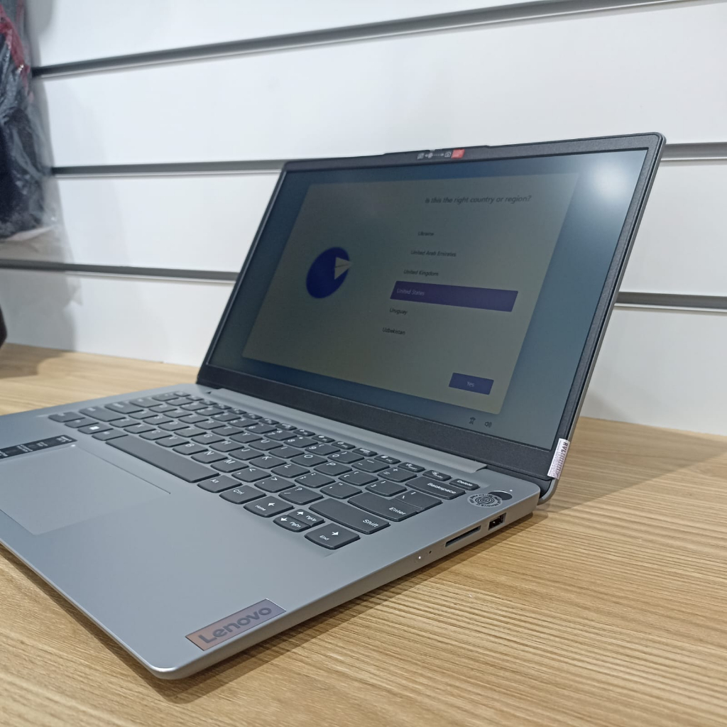 Laptop Murah Lenovo Ideapad Slim 1 Intel i3 1215U RAM 8GB SSD 512GB Windows 11 Original Terlaris