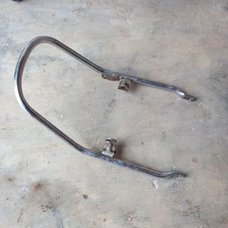 Behel Begel bagasi belakang Honda GL125 platina GL100 platina taun tua