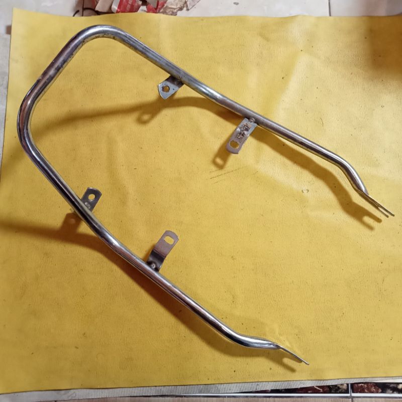 begel behel besi pegangan jok Yamaha rxs rx spesial Congo