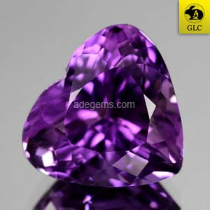 AT-029 Batu Permata Amethyst Kecubung Ungu Heart Shape Uruguay Natural 11.28 Ct. Untreated & Sertifi