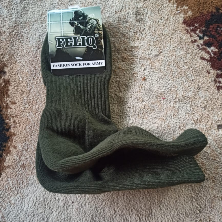 Kaos Kaki Olahraga Polos 3/4 Betis Pria Wanita Extra Tebal Anti Bacteria/Kaos Kaki ARMY Hitam, navy, Hijau, Abu-Abu, Maroon