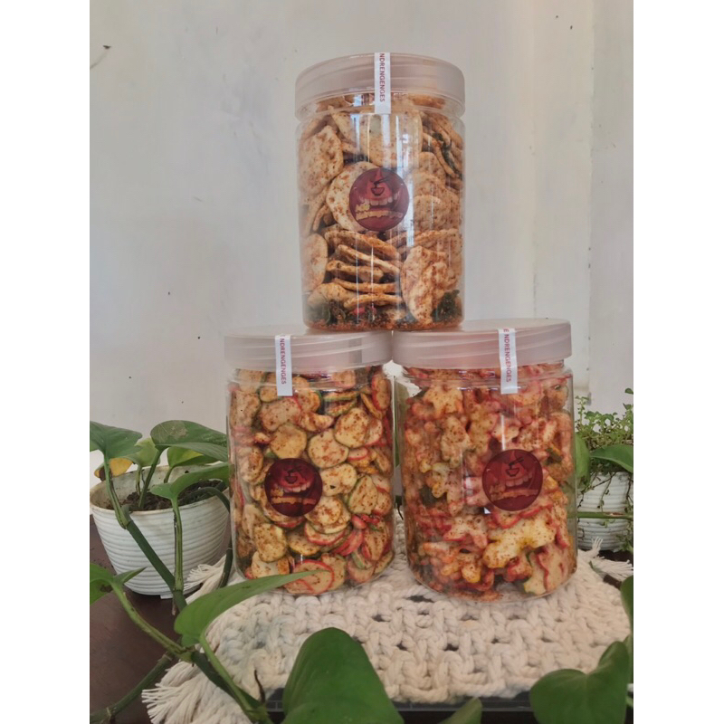 

Kerupuk Seblak (Toples 600 ml)