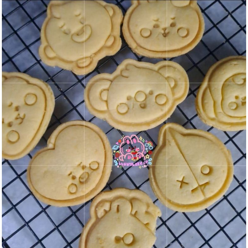 

BABY BT21 COOKIES BY BUNNYBAKE.CO || READY STOCK!