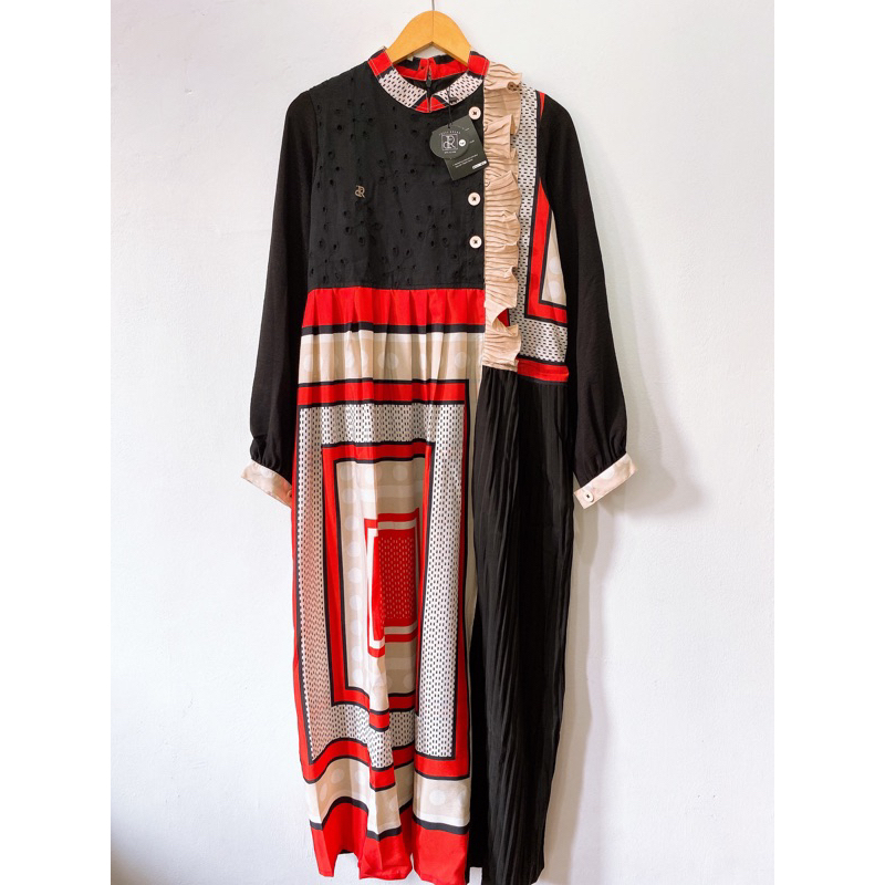 Abaya Nazeema DFR.cloth New bukan preloved