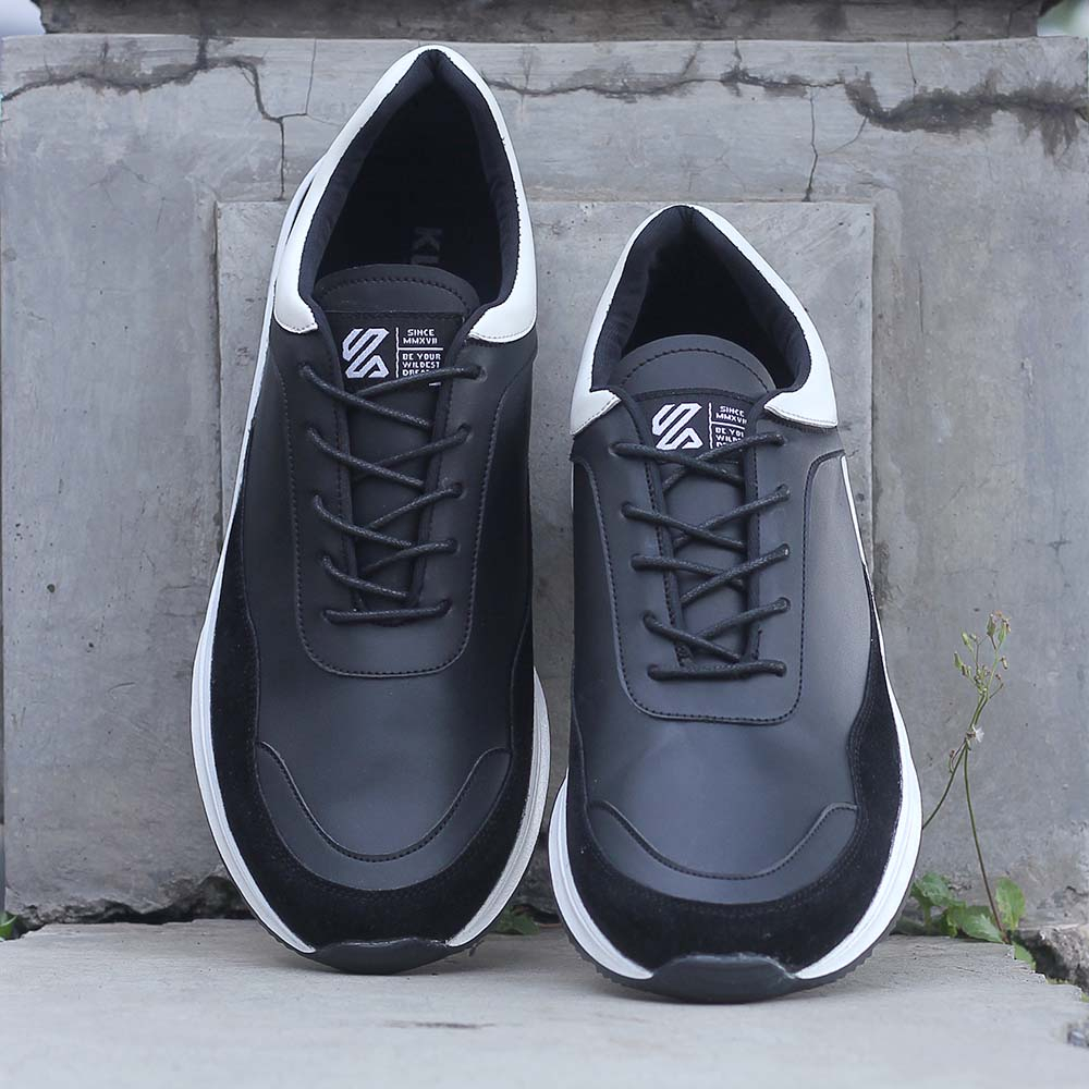 Justrue Sepatu Sneakers Pria Dewasa Sepatu Kasual Cowok Distro 010