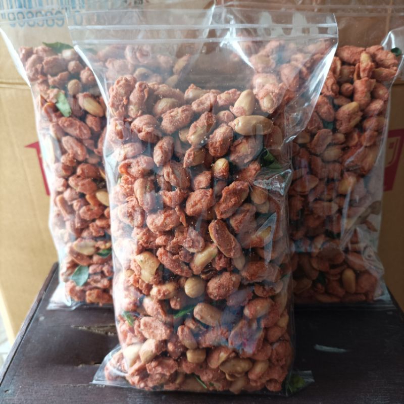 

kacang Thailand pedas manis,berat 500g, kacang Bali rempah, kacang Bali enak