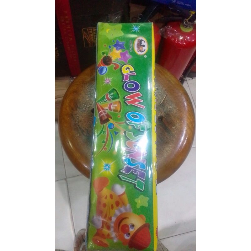 MAINAN KEMBANG API 5/7 WARNA IMPOR