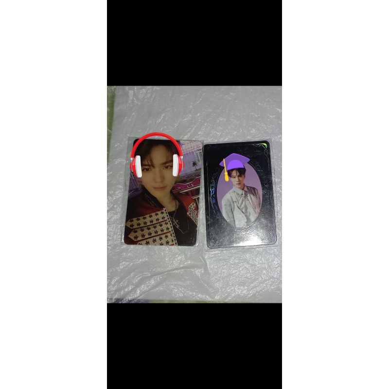 WTS JENO YB/JENO YEARBOOK. WTS JENO RIDIN. WTS JAEMIN POLAROID FUTURE