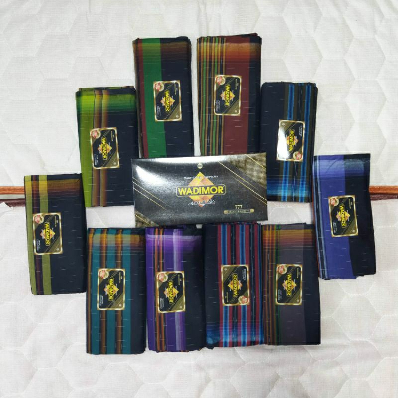 Sarung Wadimor motif hujan gerimis