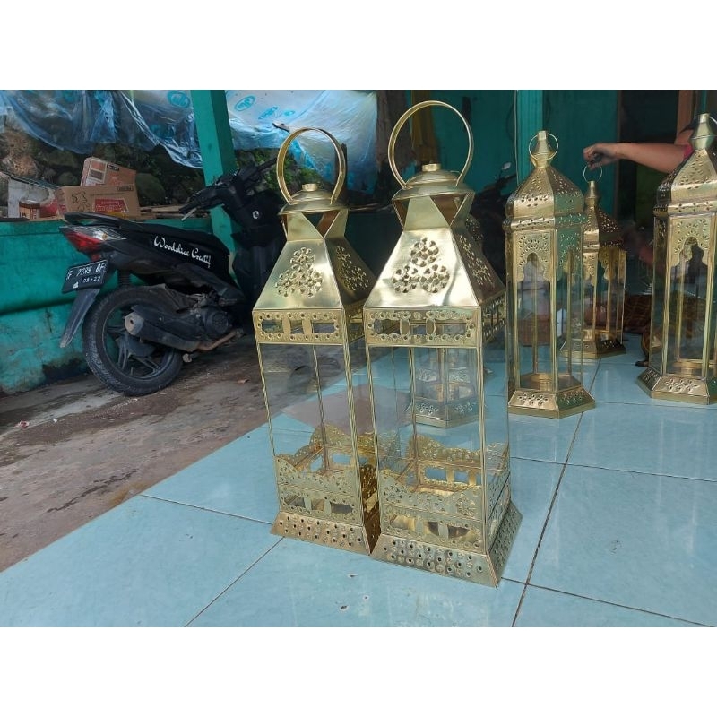 lentera lilin/ lentera ukir kaca bening