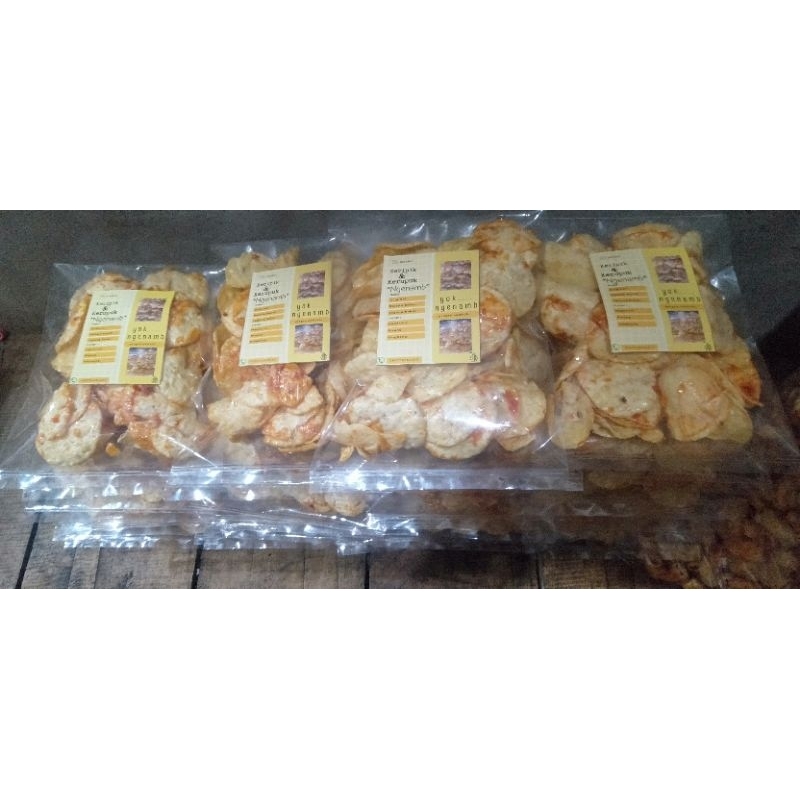 

OPAK SINGKONG/KECIMPRING BUMBU BALADO BASAH 250gr