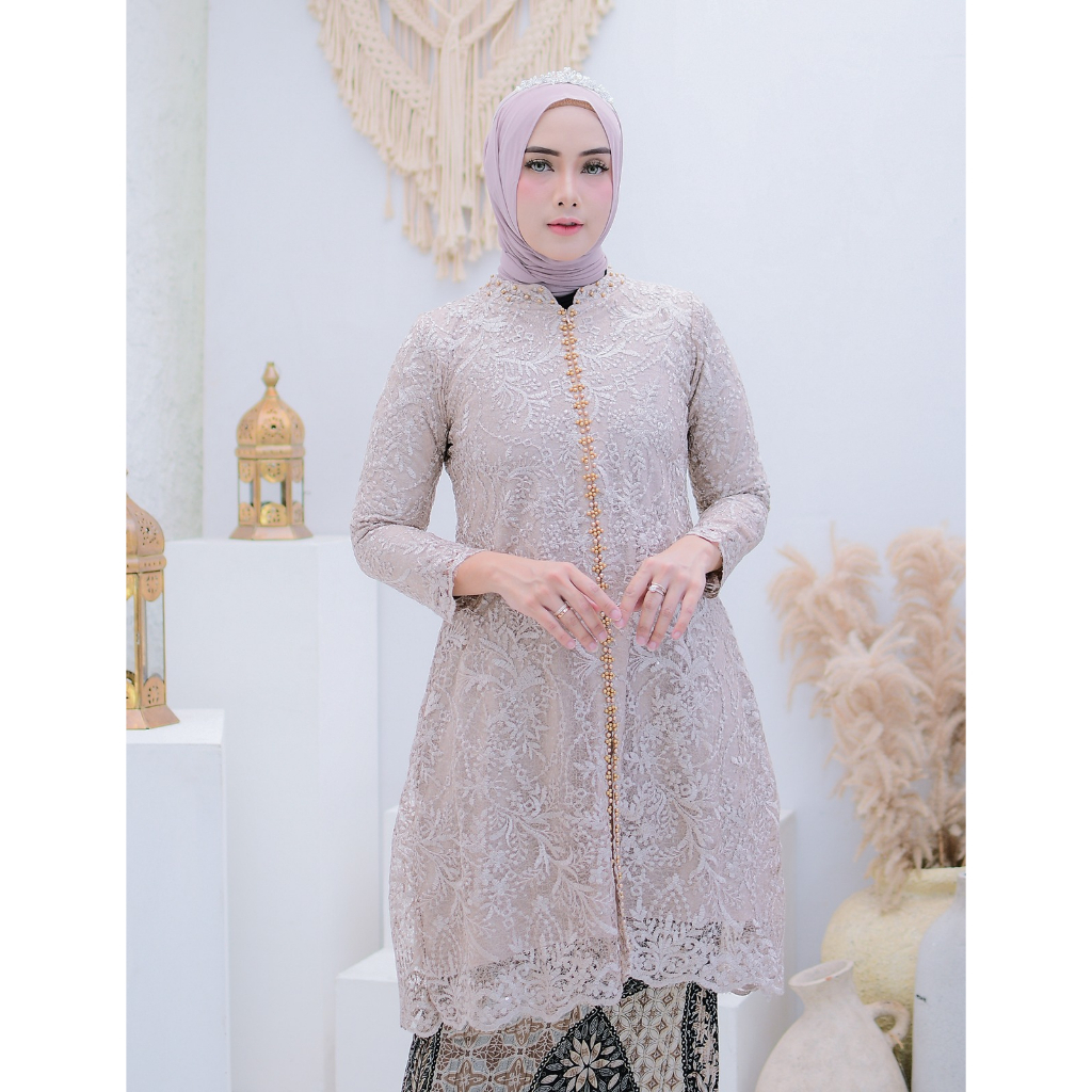 Vanriz Kebaya-Kebaya Tunik Spider Sintila