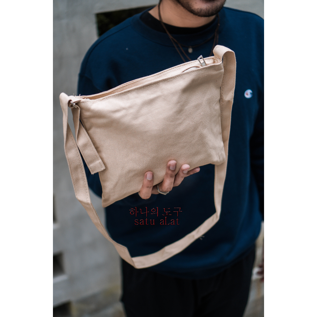 SATU ALAT Tas Selempang GIESELA 100% Canvas Premium Tebal Tas Kanvas