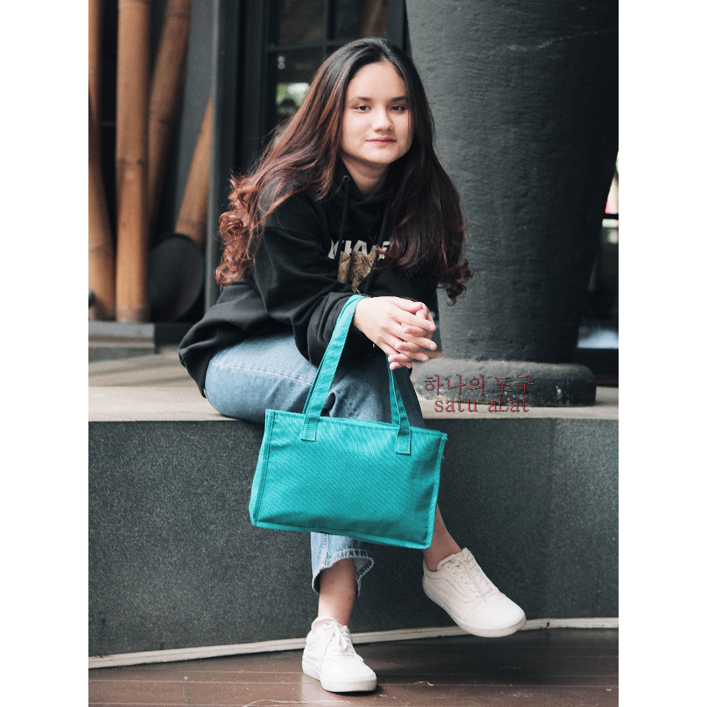 SATU ALAT Tote Bag NAOMI 100% Canvas Premium Tebal Tas Kanvas