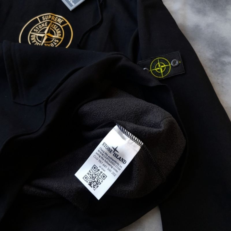 HOODIE JAKET SWEATER STONE ISLAND X SUPRRME HITAM FULLTAG