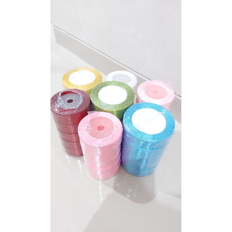 

PITA SATIN 1 INCH 1" 2.5cm 2,5cm PER ROLL 25 YARD 20 YARD 18 - 22 METER | PITA MAGELANG MURAH UNTUK BUKET HAMPERS HIASAN LEBARAN