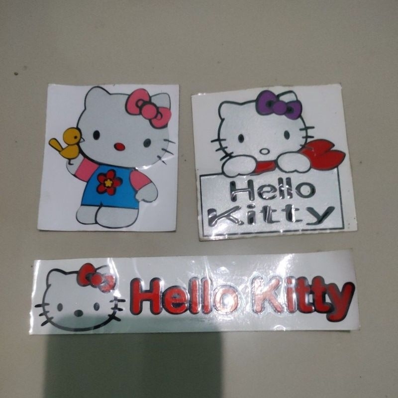 

STIKER CUTTING KARTUN HELLO KITTY