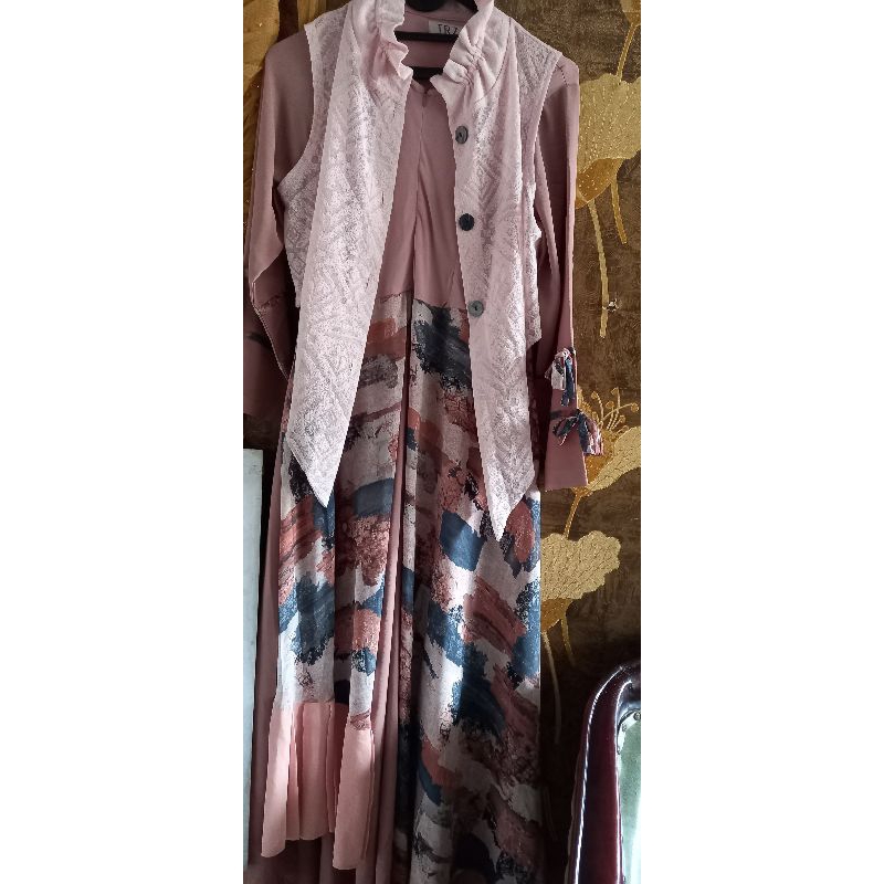 gamis mewah brand TRZ preloved