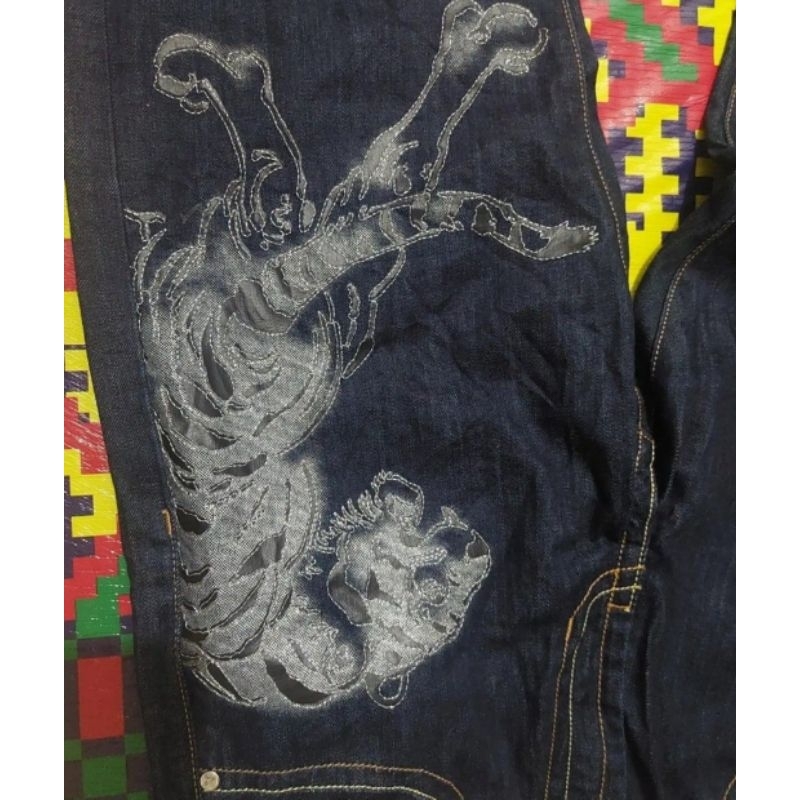 ~●> Celana  Evisu Genes Tora Sukajan